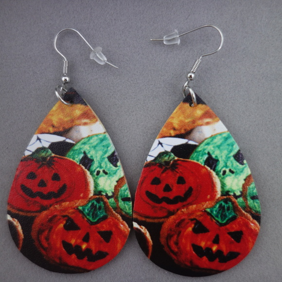 3/$25 Jack O Lantern Pumpkin Cookies Dangle Teardrop Tear Drop Earrings - Picture 1 of 2